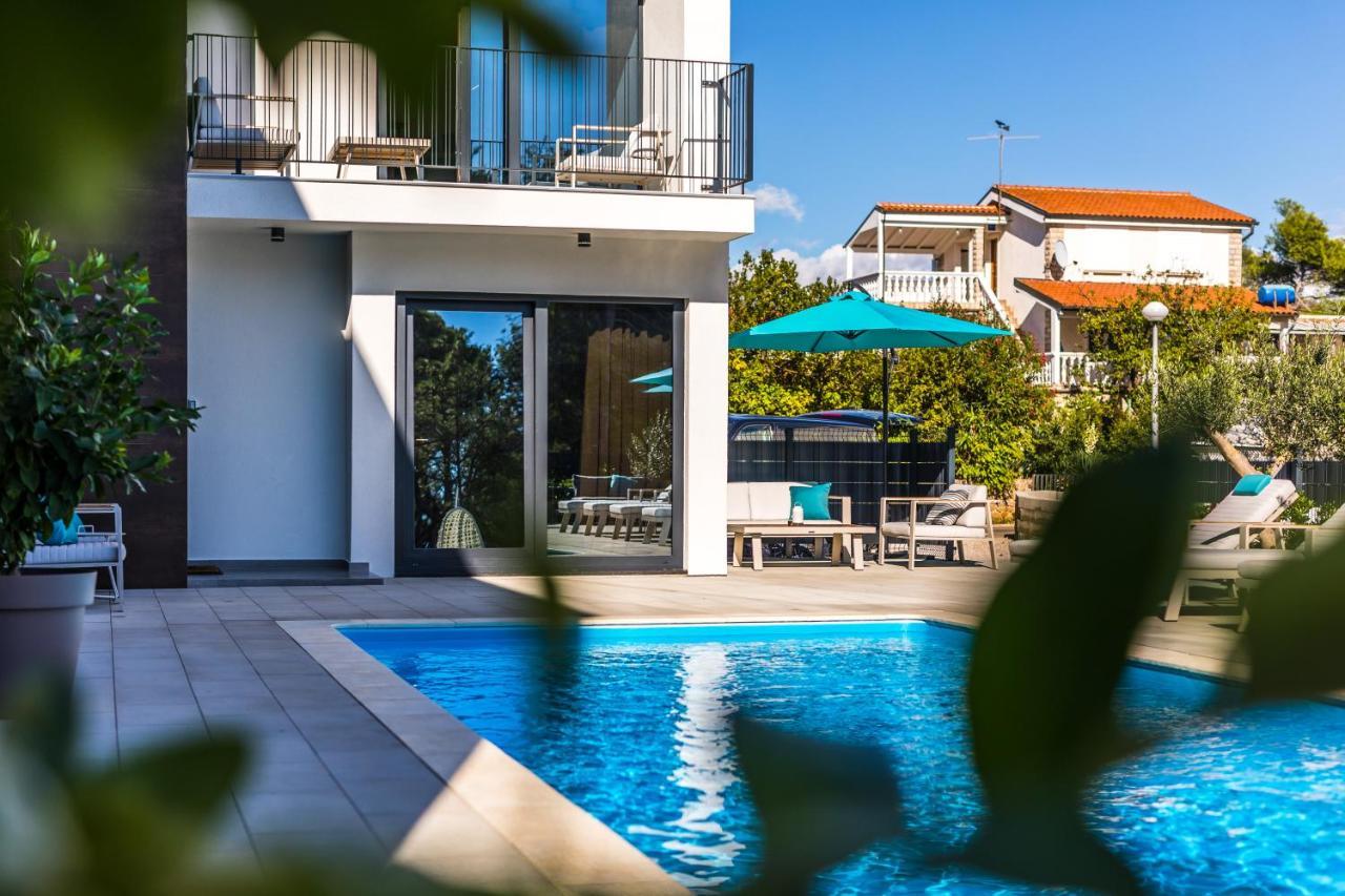 Olive Tree Mansion Apartment Vir Bagian luar foto