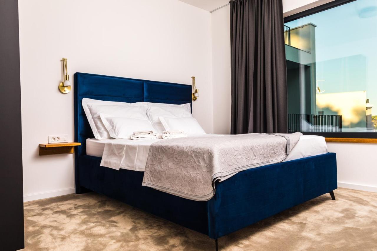 Olive Tree Mansion Apartment Vir Bagian luar foto