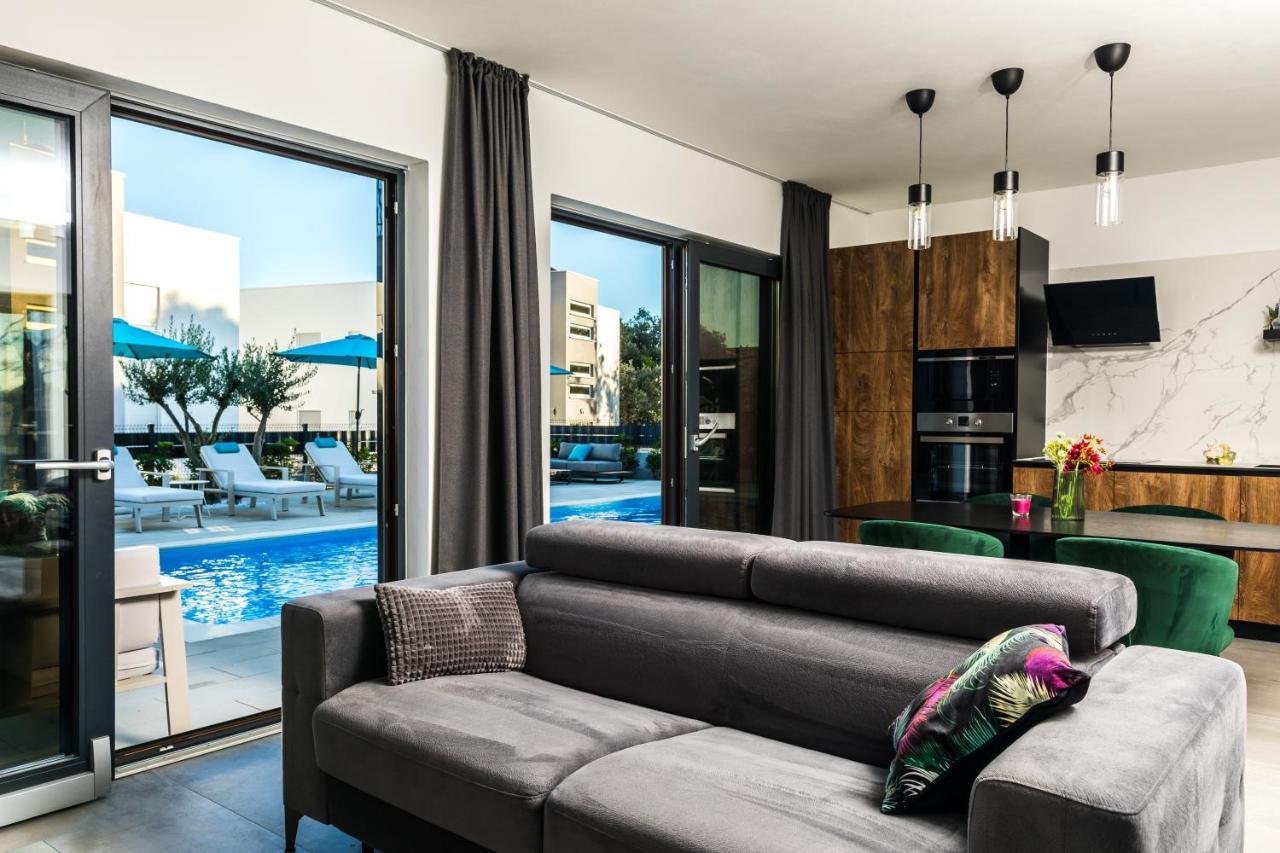 Olive Tree Mansion Apartment Vir Bagian luar foto