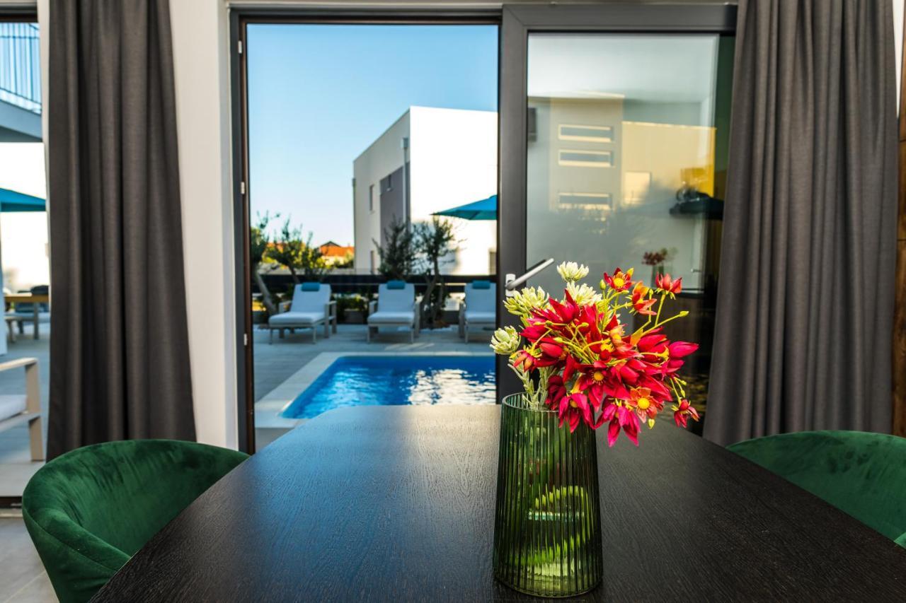 Olive Tree Mansion Apartment Vir Bagian luar foto