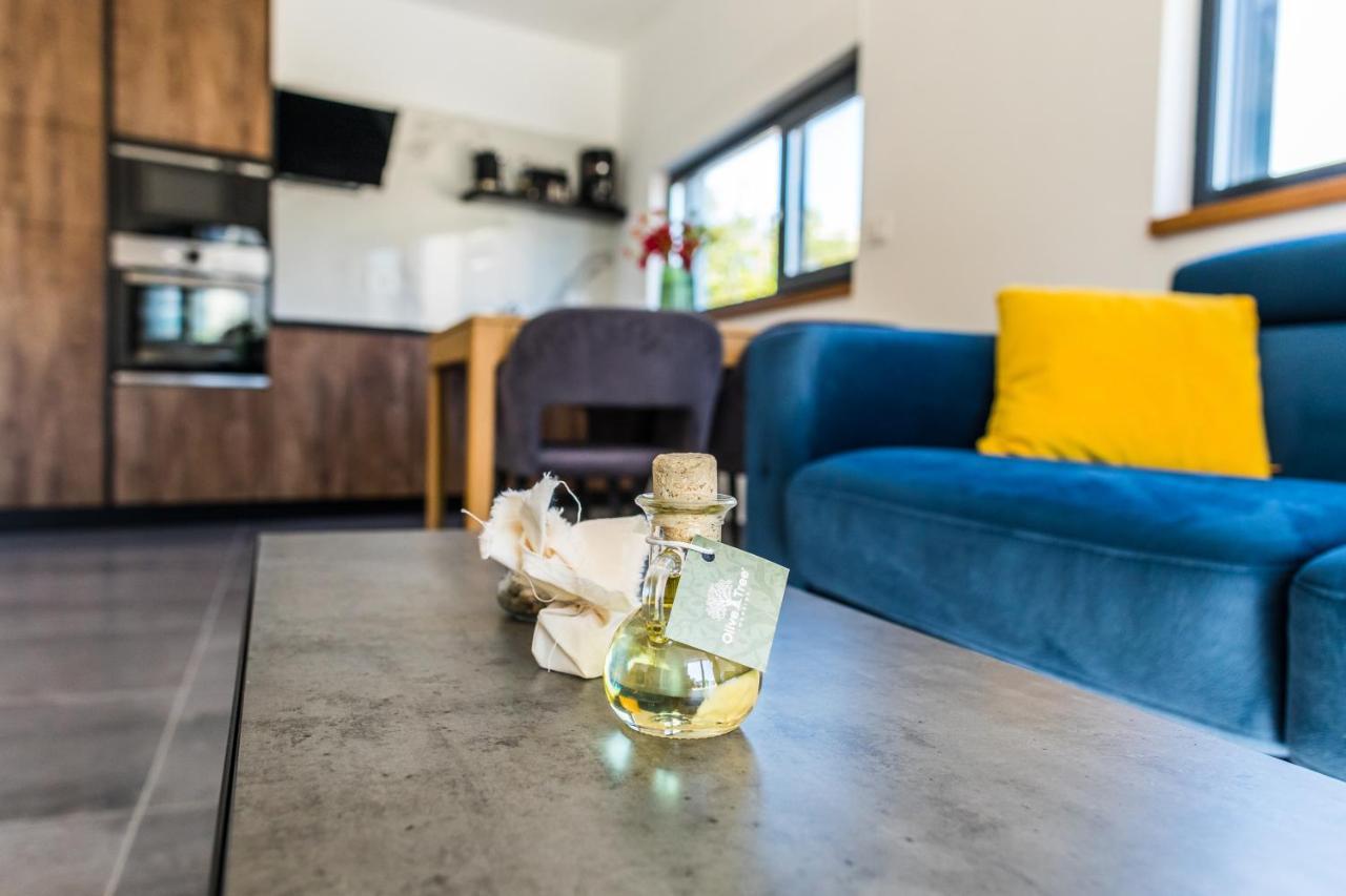 Olive Tree Mansion Apartment Vir Bagian luar foto