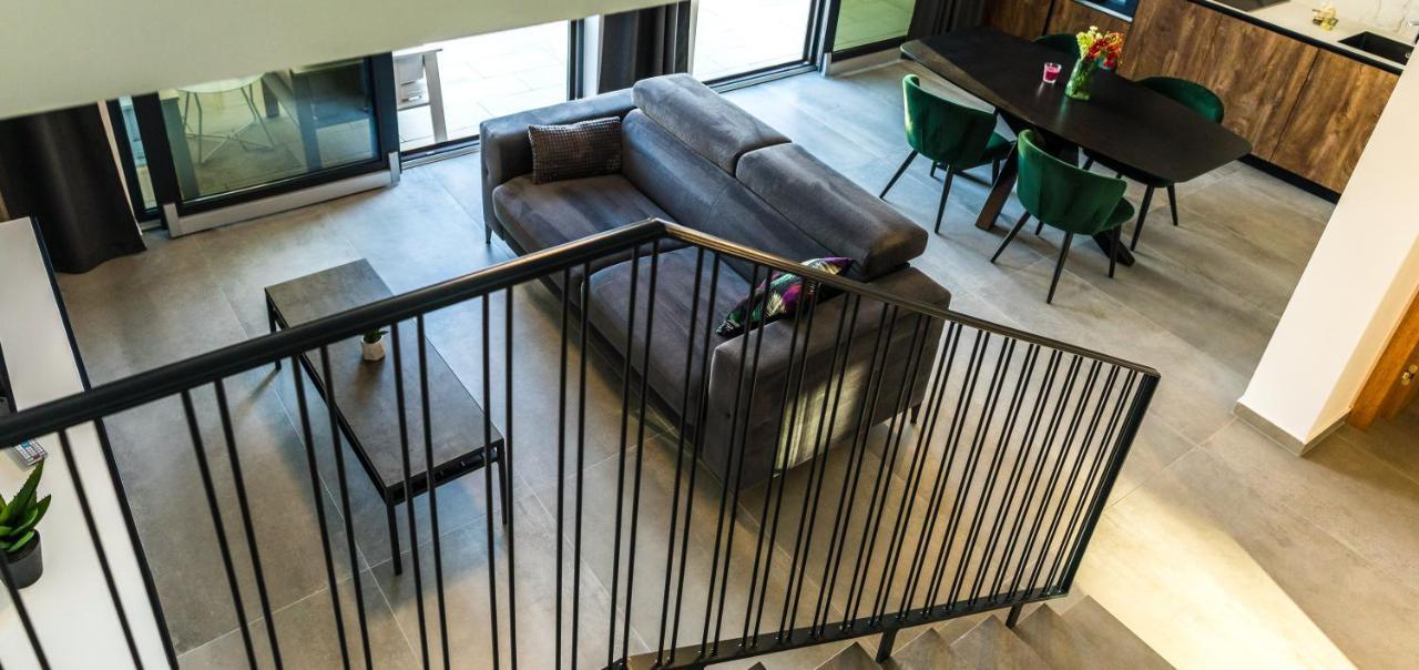 Olive Tree Mansion Apartment Vir Bagian luar foto